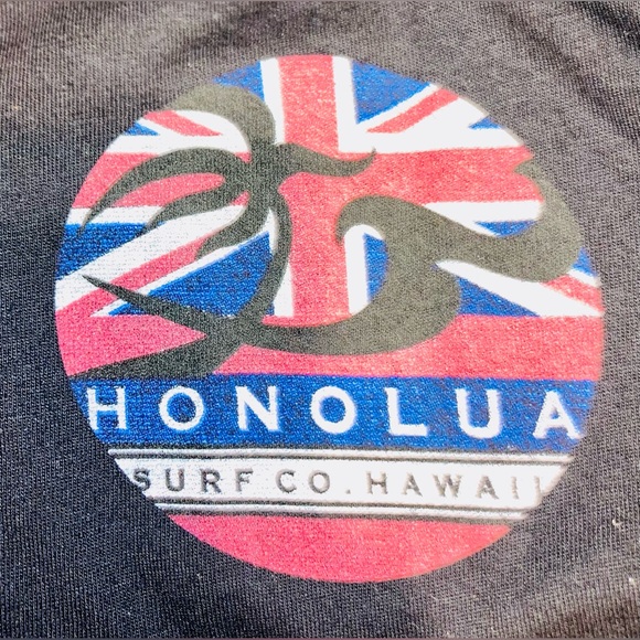 MWT! Honolua Men’s Lightweight Tee - Picture 2 of 5